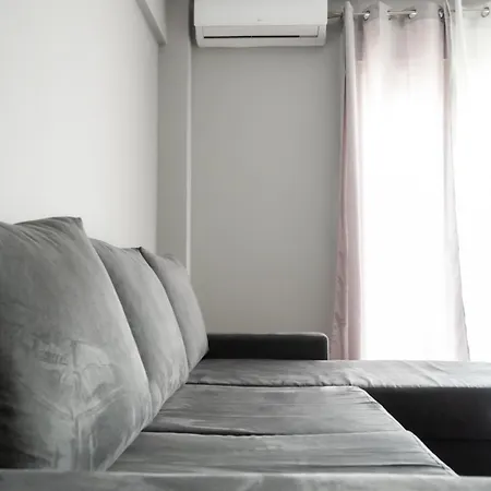Modern & Cozy In The Center Апартаменты Салоники