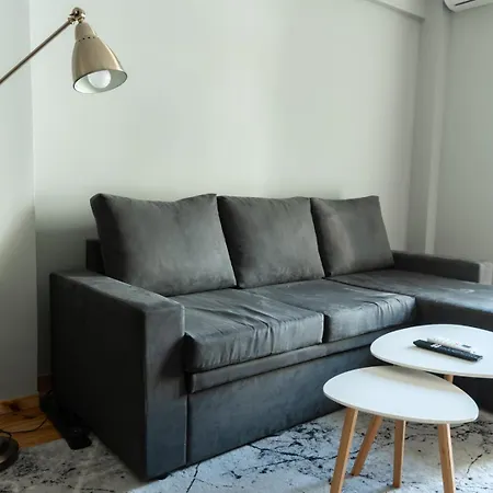 Διαμέρισμα Modern & Cozy In The Center